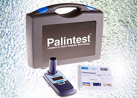 Portable ammonia meter for final effluent quality testingPortable ammonia meter for final effluent quality testing