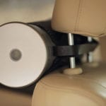Portable device removes NO2 and other pollutants from car interiors The Airbubbl in a car