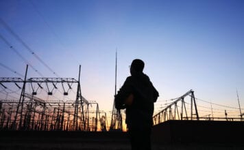 Grid connection delays halt growth for 1 in 3 firms affected, says research
