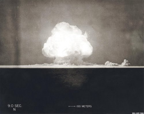 Trinità-detonazione-16-luglio-1945