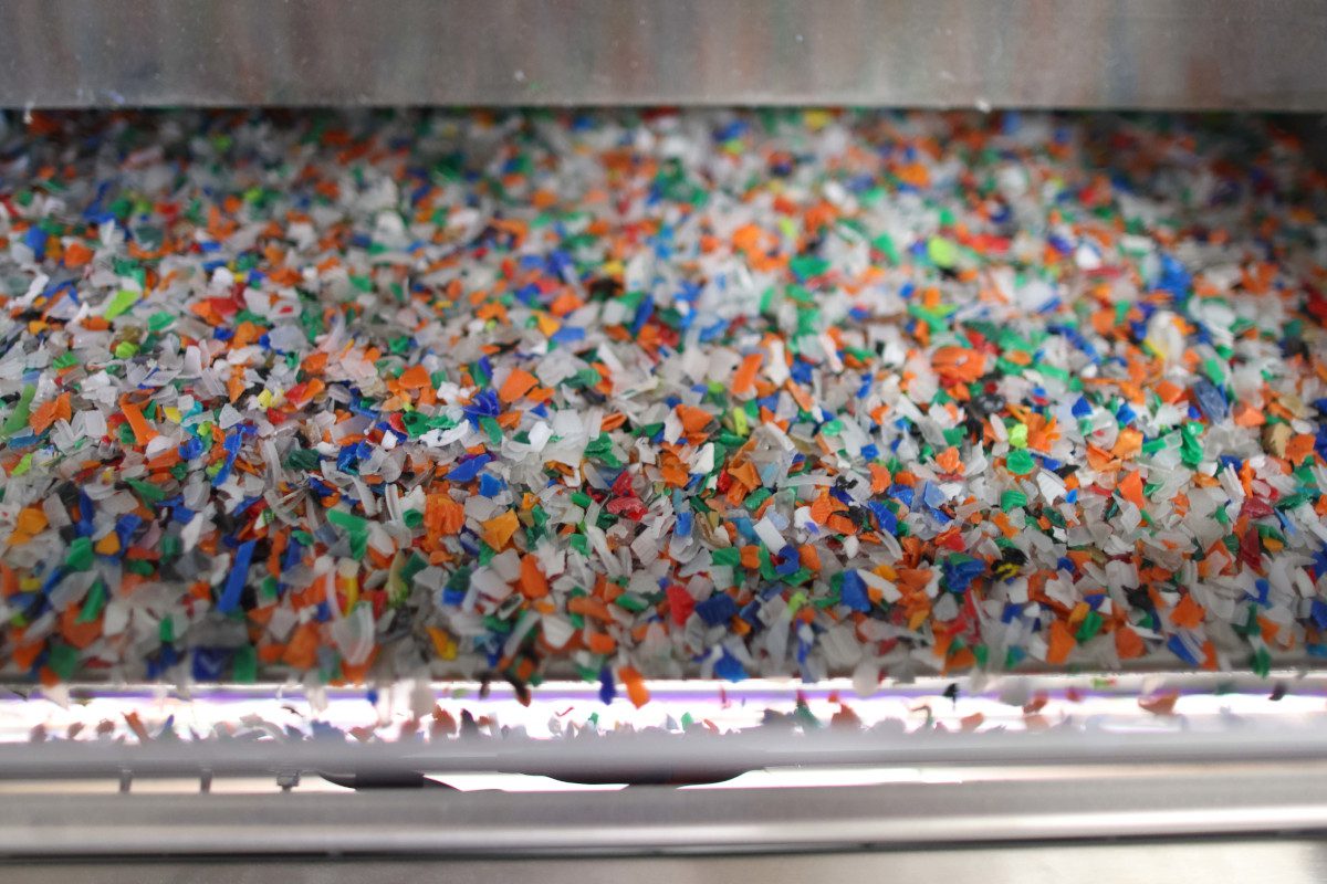 Read more about the article California-based recycler adopts sorting answer for separating polyolefins by polymer sort and color