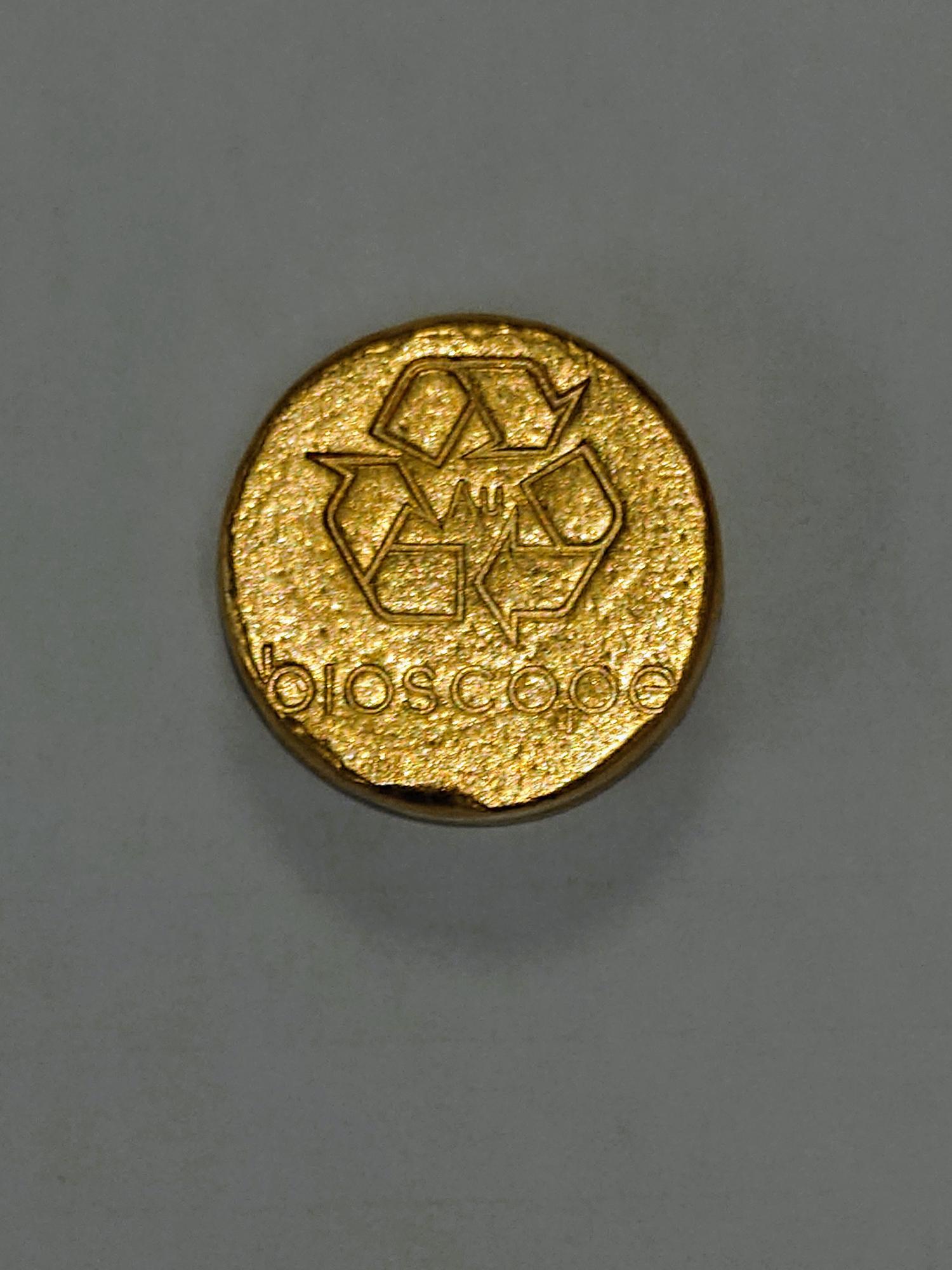 Pure-gold-coin-Bioscope-stamped-recycled-gold