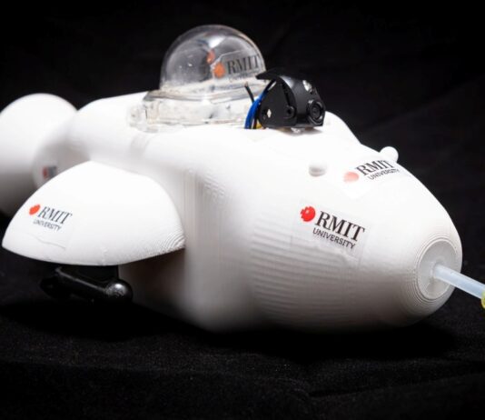 Dolphin-shaped robot developed to skim oil spills using sea-urchin-inspired filter