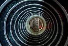 Hybrid lining system enables live repair of critical port infrastructure