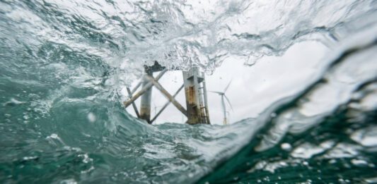 Policy window opens for rethink on offshore structures and marine ecosystems