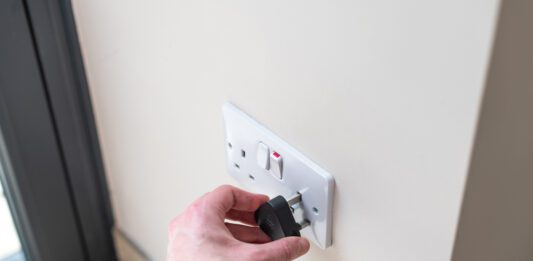 Electrical industry groups warn government against a rushed roll-out of plug-in solar panels