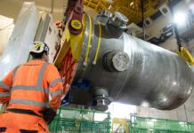 Colossal crane lifts second reactor into place at Hinkley Point C