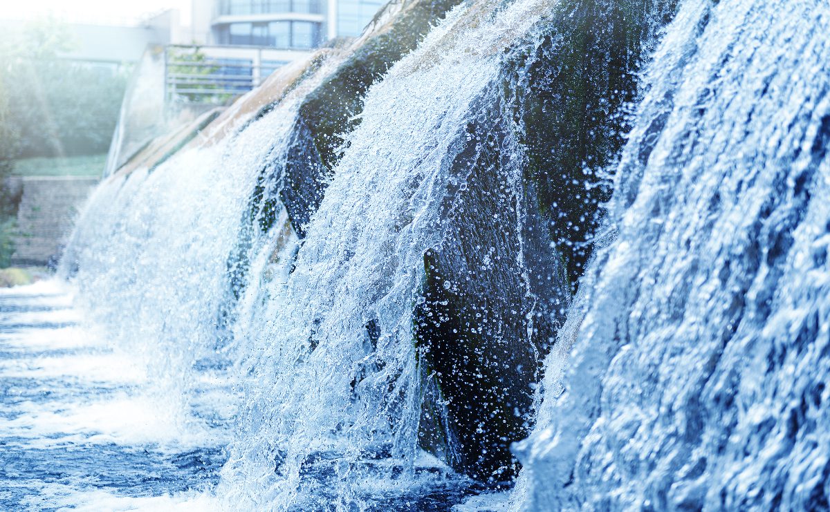 Plug-and-play hydropower system trials at Glasgow wastewater works Plug-and-play hydropower system trials at Glasgow wastewater works
