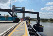Specialist reach stacker deployed for Thames waste operation