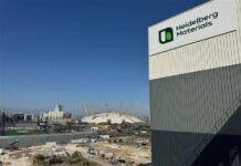Concrete recycling system recovers aggregates and fines at Greenwich plant