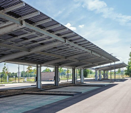 Councils urged to join up climate adaptation and net zero